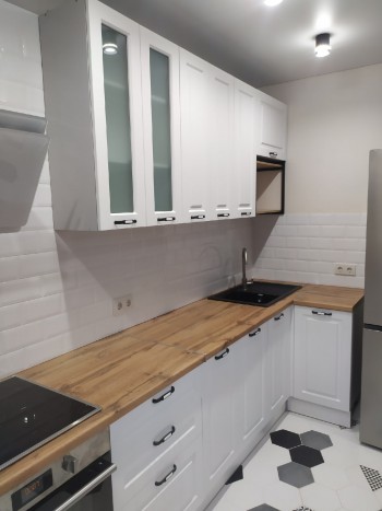 Модульная кухня Капри 2,7 м (Липа белый/Серый) в Алейске - alejsk.mebel54.com | фото